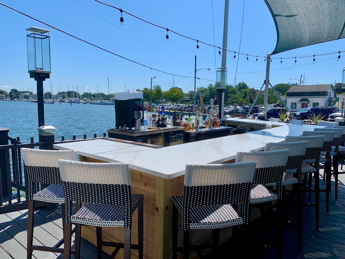 Wickford On The Water